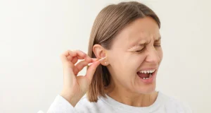 A big mistake! Why you shouldn't clean earwax out of your ears