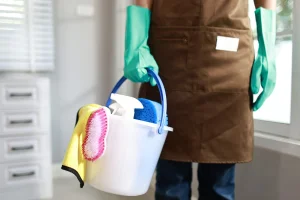 The spiritual meaning of dreaming about cleaning a dirty place