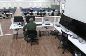 Judge orders Trump to reactivate asylum procedures