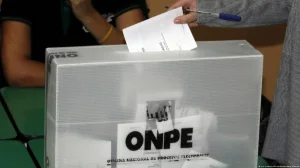 Peru holds elections to elect its new president
