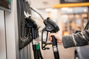 Gasoline in the US falls below $4 for the first time in three months, according to AAA