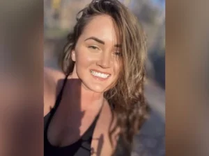 They find a body that matches the description of the missing coach in South Carolina