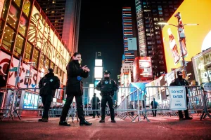 Minor arrested after shooting in Times Square that sparks panic among visitors