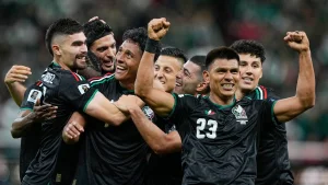 Mexico advances to the second round of the World Cup by beating Korea in Guadalajara
