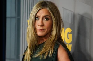 “He was like a father to me”: Jennifer Aniston's farewell to James Burrows