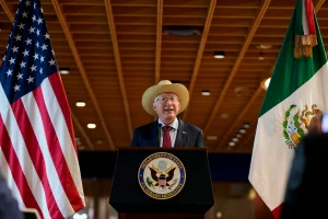 Claudia Sheinbaum responds to Ken Salazar and denies that AMLO feared statements from “El Mayo”