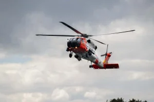 Coast Guard helicopter crashes during training in Alaska: four crew survive