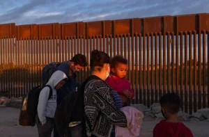 Supreme Court rules against immigrants seeking asylum and supports Trump order