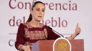 Sheinbaum defends former Mexican prosecutor after revealing his millionaire assets