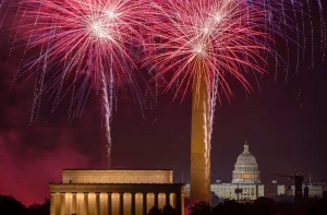 US 250th anniversary: ??Washington prepares the biggest fireworks show