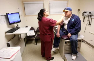 End of TPS hits hospitals and nursing homes: they fear serious shortage of immigrant workers