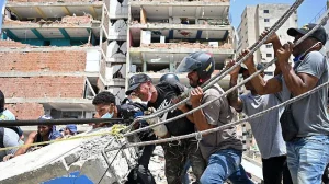 “There are buildings where not a single stone has been removed”: frustration grows in Venezuela after powerful earthquak