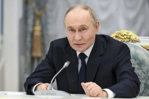 Vladimir Putin rules out having agreed with Donald Trump to end the war with Ukraine
