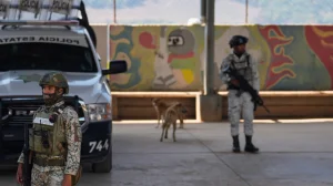 Armed commando attacked a crowd in Morelos when they were watching the Mexico match and 3 people died