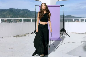 Debi Nova, a singer in constant evolution