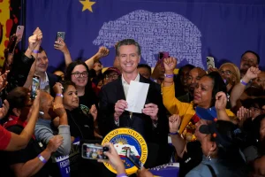 Who must earn a $25 minimum wage in California starting July 1