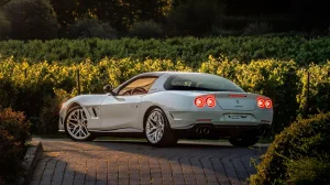 The Ferrari 550 is reborn with the exclusive Veloce12 Aperta