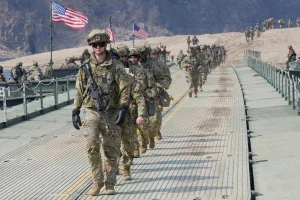 Nearly 2,000 US soldiers search for survivors of Venezuela earthquakes