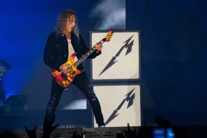 Metallica donates $100,000 to support victims of earthquakes in Venezuela