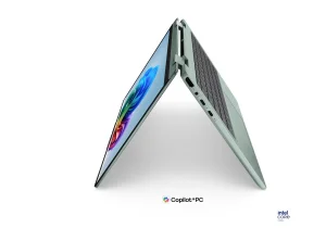 Lenovo bets on Panther Lake in its most versatile 14-inch laptop