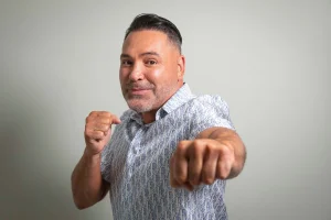 Óscar de la Hoya resolved his problems with Vergil Ortiz and is already working on his next fight