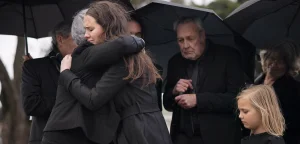 Phases of mourning: how to understand the process and begin to overcome it
