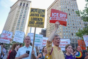 Protests in NY for “Lorenzo, Johan and all the victims of ICE”; They demand justice for the deaths of immigrants