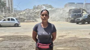The young Venezuelan who refuses to leave the rubble where the bodies of her relatives are found