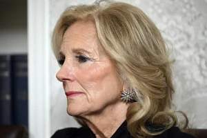 Jill Biden accuses the press of criticizing her husband more harshly than Donald Trump