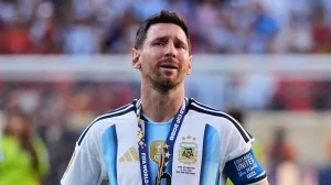 Messi's tears and the bittersweet goodbye of a historic man