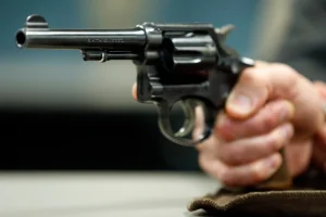 Hispanic Los Angeles sheriff accused of threatening young people at gunpoint